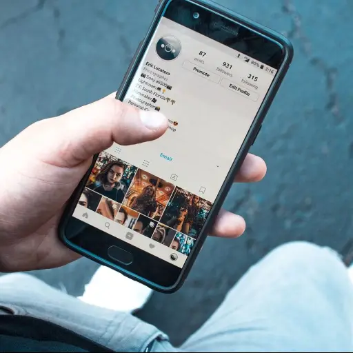 estafas-redes-sociales-telefono-celular-ciberdelincuencia-foto-pixabay.jpg ,