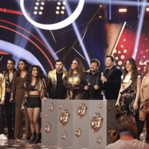 la-academia-publinews-.png ,