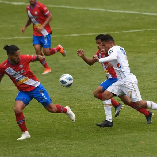 comunicaciones-vs-xelaju-resultado-partido-torneo-apertura-publinews-16.jpg ,