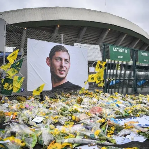 emilianosalaesca-245bd8bc6ffa1926dbf1494216823e88.jpg ,