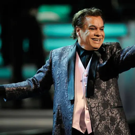 juangabriel-1d857ec1efa2a80133e90e4e8475020a.jpg ,