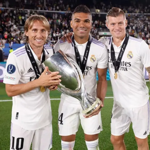 modric-casemiro-kroos.jpg ,