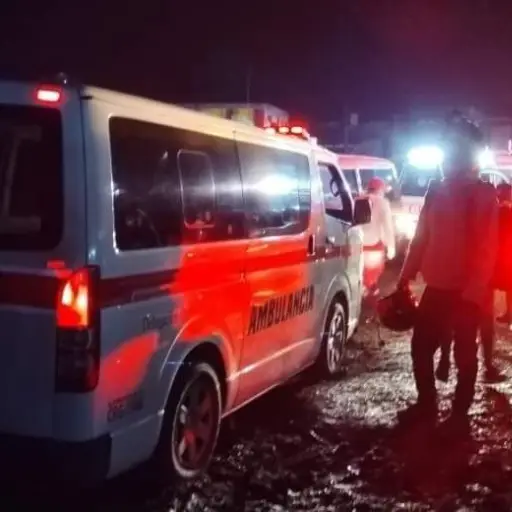 Al-menos-9-muertos-y-20-heridos-por-una-avalancha-humana-en-feria-de-Xela.jpg ,