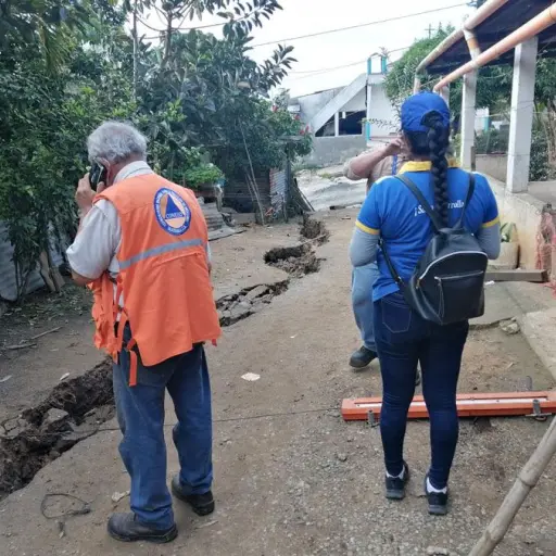 grietas-el-manzanote-palencia.jpg ,