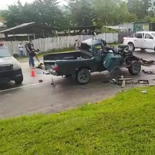 accidente-en-Las-Verapaces-San-Jeronimo-Baja-Verapaz.jpg ,