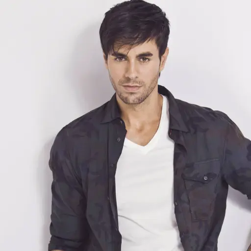 enriqueiglesias-f5de59d97a41fea2c8e900653a525e5e.jpg ,