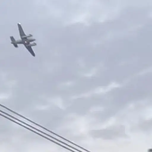 Piloto-roba-avioneta-y-amenaza-con-estrellarla-contra-supermercado.jpg ,