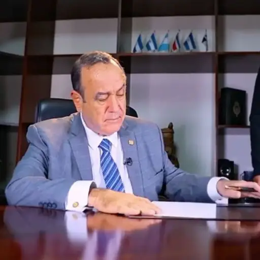 giammattei-exoneracion-impuesto-circulacion-vehiculos.jpg ,