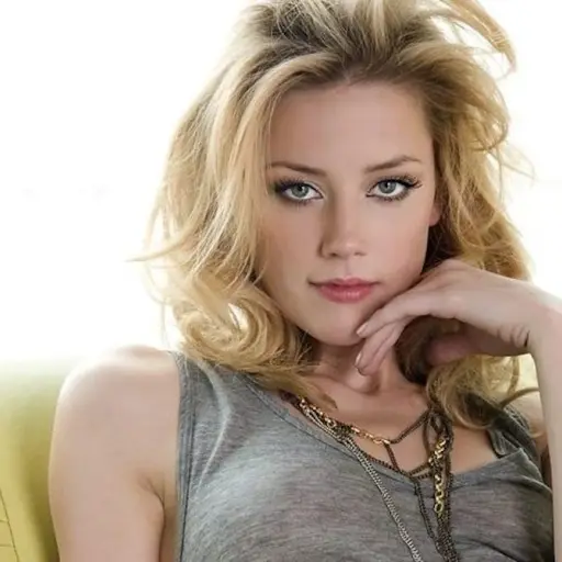 Amber-Heard-1.jpg ,
