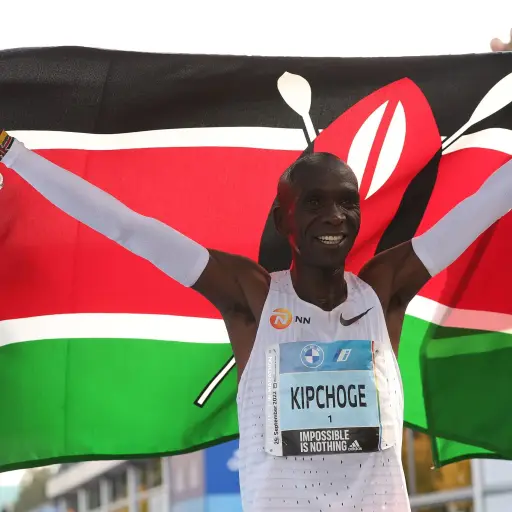 Eliud-Kipchoge-record-de-maraton-en-berlin-2-scaled-1.jpg ,