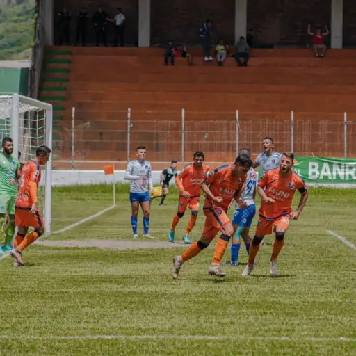 Achuapa-vs-Santa-Lucia-2.jpg ,