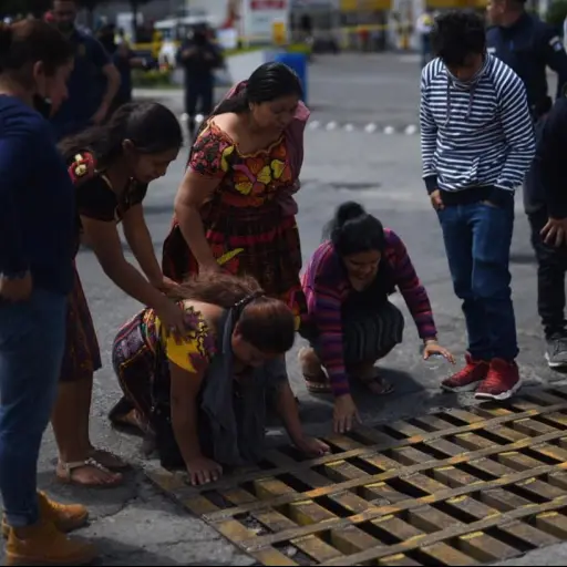 hundimiento-villa-nueva-1.jpeg ,