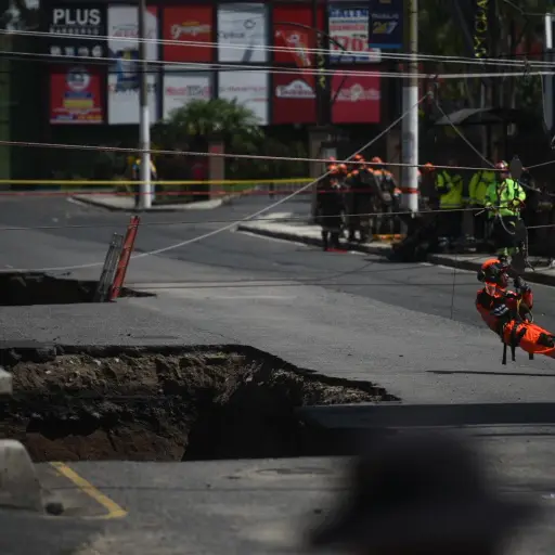 hundimiento-villa-nueva-1.jpg ,