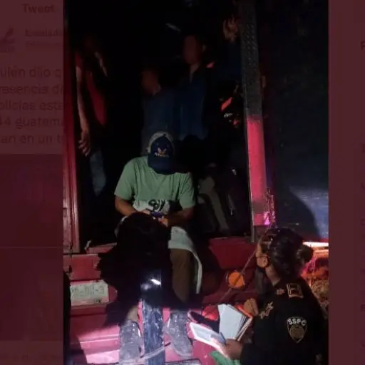 migrantes-rescatados-chiapa-corzo-mexico-22-septiembre-2022.png ,