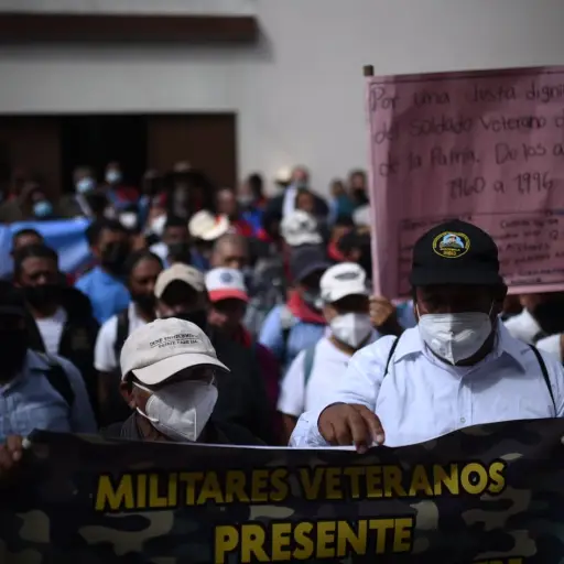 militares-veteranos-protesta.jpg ,