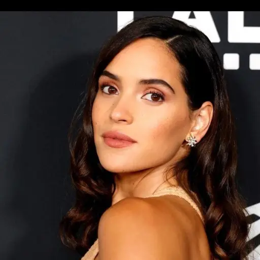 adria-arjona-1.jpg ,