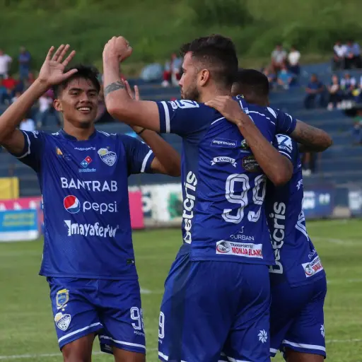 Coban-vs-Iztapa-apertura-2022-2.jpg ,