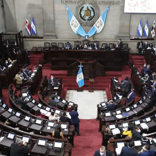 Congreso-aprueba-dia-de-vida-y-familia-9-de-febrero-2022.jpg ,