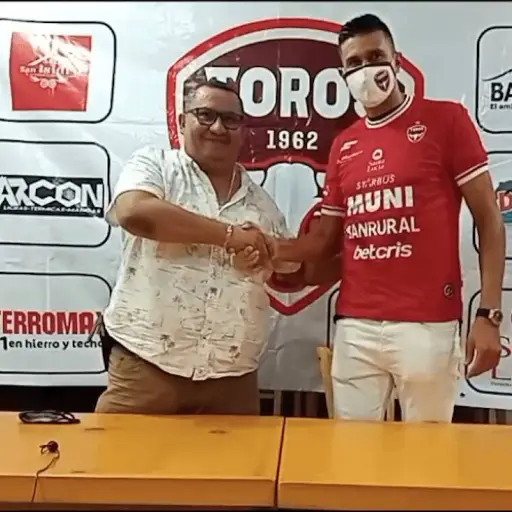 othoniel-arce-presentado-en-malacateco-publinews-.png ,