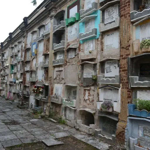 Cementerios-estaran-abiertos-al-publico.jpg ,