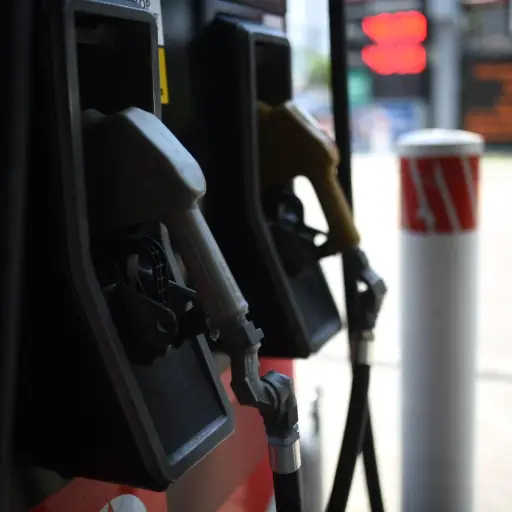 aumento-precios-gasolina-combustibles-17-de-mayor-2022-fotos-edwin-bercian-publinews-emisoras-unidas-1-2.jpg ,