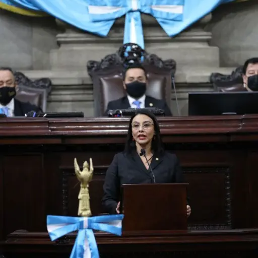 shirley-rivera-1.jpg ,