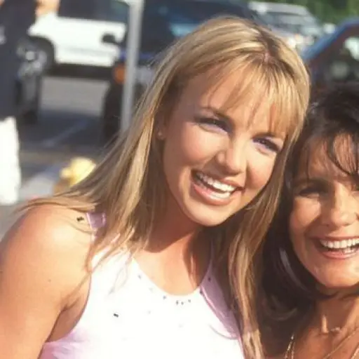 Britney-Spears-y-su-mama.jpg ,