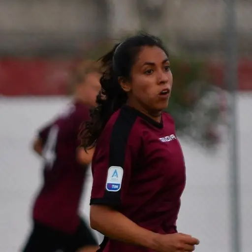 Ana-lucia-martinez-primer-gol-pomigliano-1.jpg ,