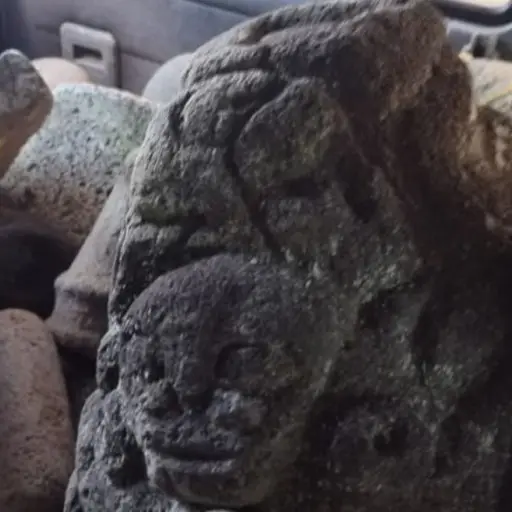 Piezas-arqueologicas-captura-Antigua-Guatemala-Noviembre-2022-1.jpg ,