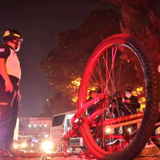 ciclista-atropellado-calzada-roosevelt-1.jpg ,