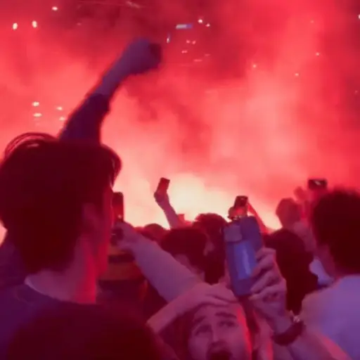 Australia-celebra-en-las-calles-el-pase-a-octavos-de-final-2.png ,