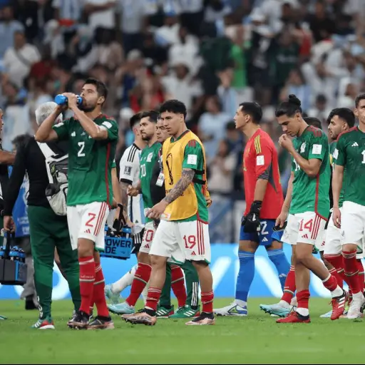 chicharito-envia-mensaje-mexico-derrota-argentina-mundial-catar-publinews-1.png ,