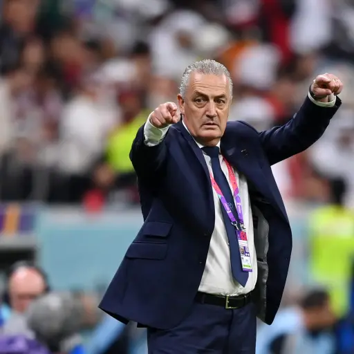 Gustavo-Alfaro-2-scaled-1.jpg ,