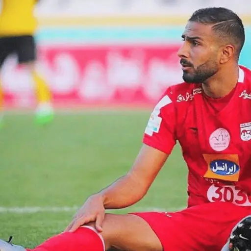 futbolista-Amir-Nasr-Azadani-pena-de-muerte-iran-publinews-.png ,