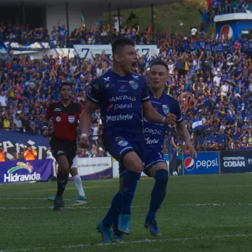 robin-betancourt-1.jpg ,