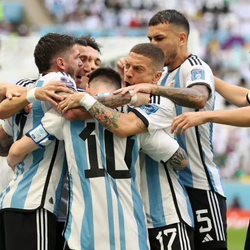 Messi-anota-su-primer-gol-de-penal-en-Catar-y-las-redes-explotan-.jpg ,