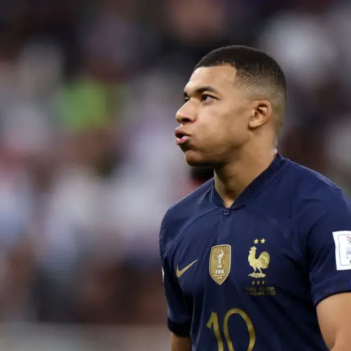 Kylian-Mbappe-francia-polonia-.jpg ,