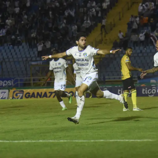 Comunicaciones-vs-Guastatoya-Apertura-2022-1-scaled-1.jpg ,