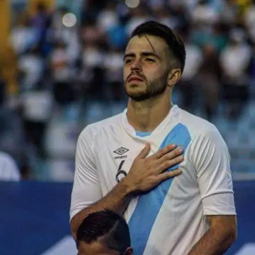 rodrigosaraviapu-9ed6ea377bc4f778c65a73227a29bc4c.jpg ,