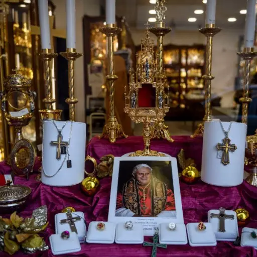 papa-benedicto-xvi-muere.jpg ,