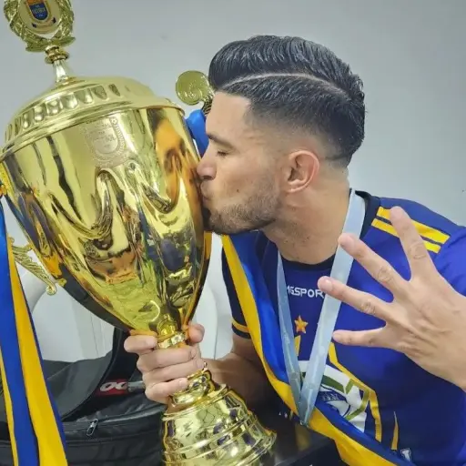 aaron-navarro-xelaju.jpg ,