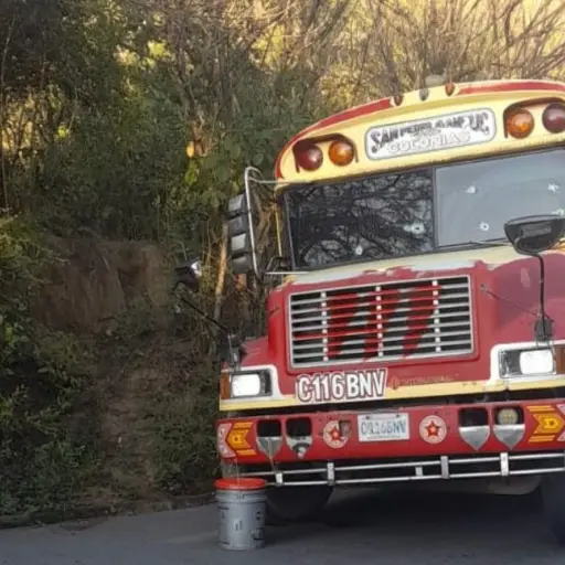 Ataque-armado-bus-San-Pedro-Ayampuc-Publinews-Enero-2023.jpg ,