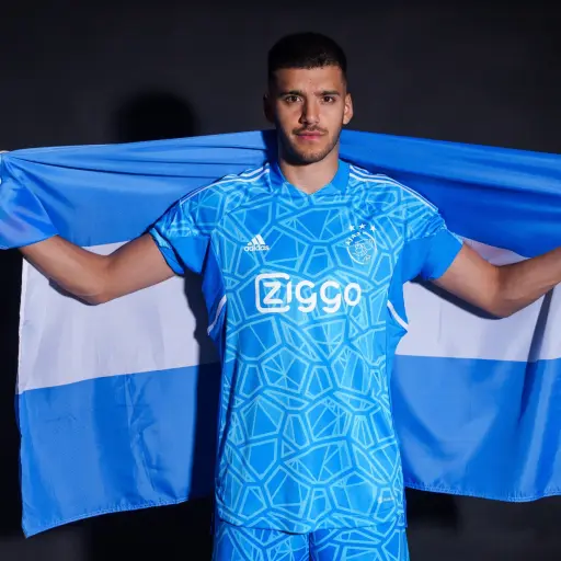 Rulli-ficha-por-el-Ajax-scaled-1.jpg ,