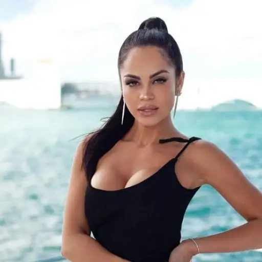 nattinatashapubl-19d46ca7162e3d73afbc2416b56f7ed8.jpg ,