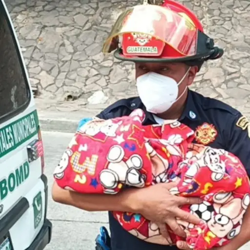 abandonana-recien-nacido-en-San-Lucas-Sacatepequez-febrero-2023.jpg ,