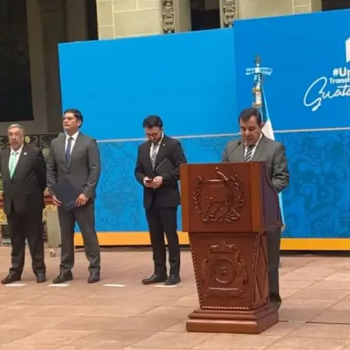 ministro-agricultura-gripe-aviar-guatemala-1.jpeg ,