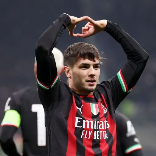 brahim-diaz-victoria-del-mila-ante-tottenham-febrero-2023.jpg ,