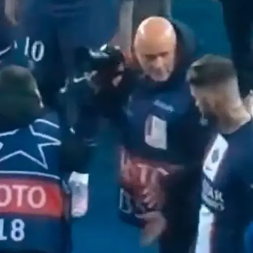 sergio-ramos-agrede-a-fotografos-febrero-2023.jpg ,