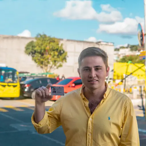 Sebastian-Siero-credenciales-tse-scaled-1.jpg ,