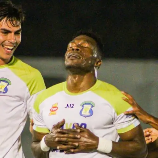 deportivo-achuapa-se-aleja-del-descenso.jpg ,